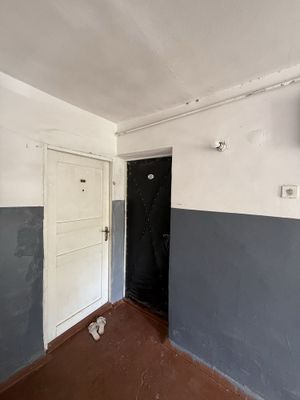 srochna dom sotiladi eshonguzarda hamma sharoiti bor
