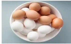 Тухум сотилади (домашний, уйда боқилган товуқларники)