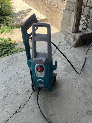 Total Karcher 1800 w 150 bar