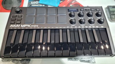 Akai MPK 3 Mini usb BLACK/midi-клавиатура