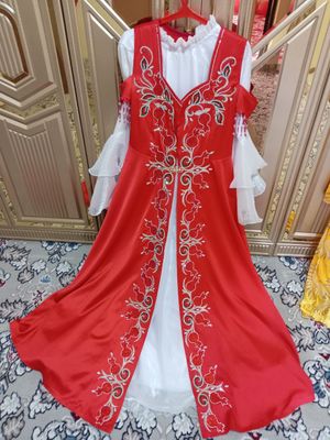 Kelin Koʻylak Ansambli 48_52 sharfi bilan