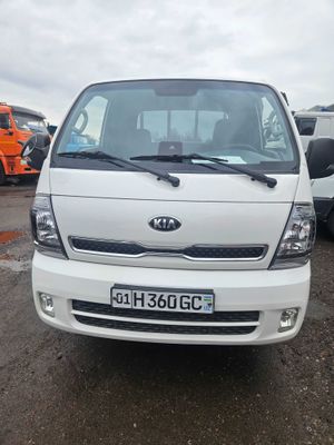 Kia BONGO III 2021/22