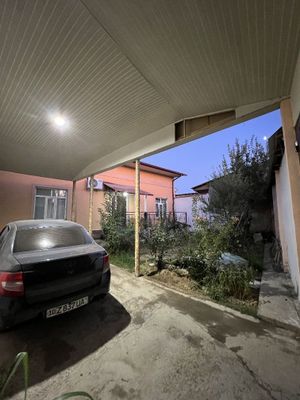 Uchaska sotiladi 3.7 sotix