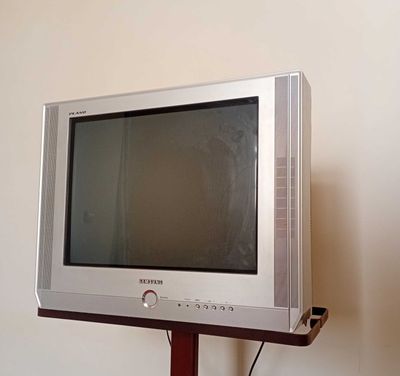 Телевизор Samsung PLANO 21'