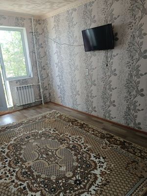 Arinda 1 xona 3 etaj 3 mikraroyon