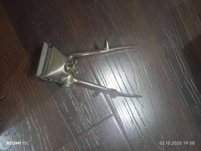 Машинка для стрижки волос