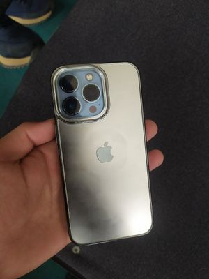 Iphone 13 pro telefoni