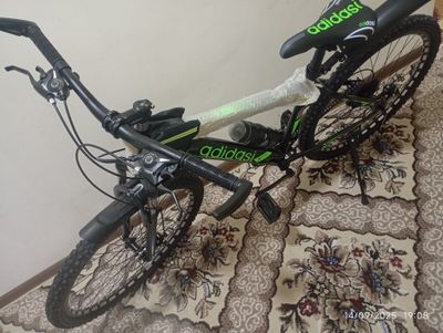Adidas velosiped