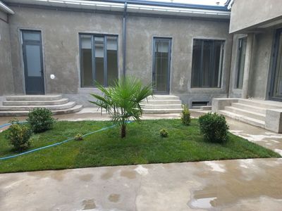 Yangi hayot chortoq mahallada uy sotiladi 138000$