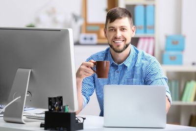 Услуги программиста на Выезд! Обслуживание организаций!