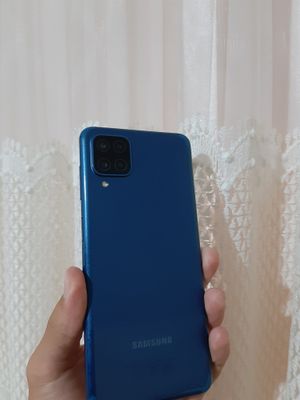 Samsung A12