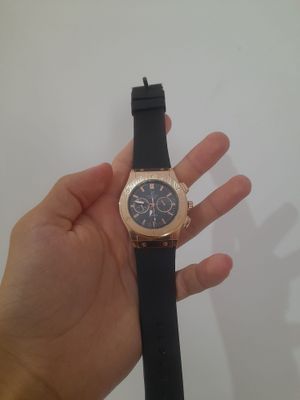 Hublot часы