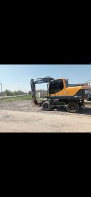 Экскаватор Xyunday 140 w95 sotiladi 2022 yil 2023 yilda yengi olingan