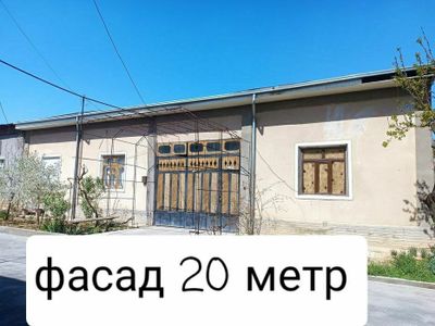 Учаска сотилади фасад 20 метр.