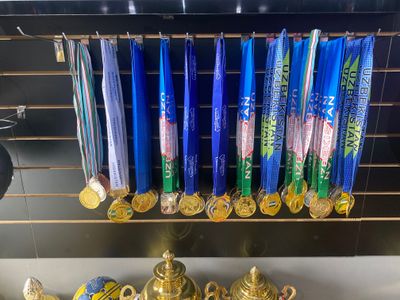 Medal optom va dona