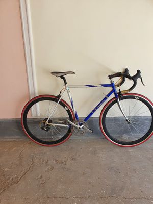 Шоссейный велосипед "Colnago"