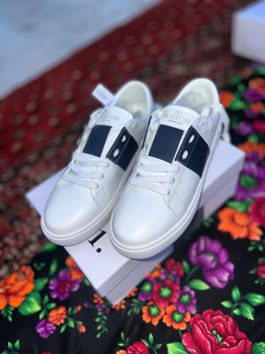 valentino bor 42-43 razmer nalichida