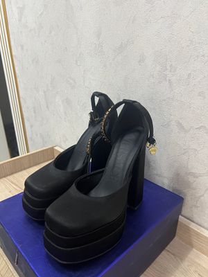 “Versace” arginal tufliy