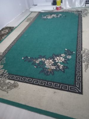 Gilam sotiladi 3 ga 5