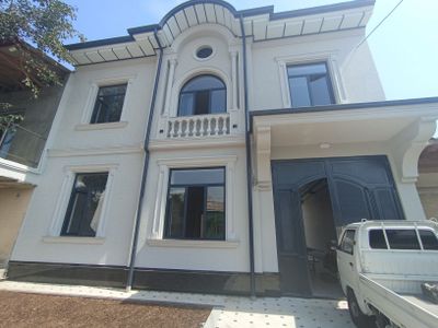 Gvardeskiy GAI roʻparasida Evro uy sotiladi