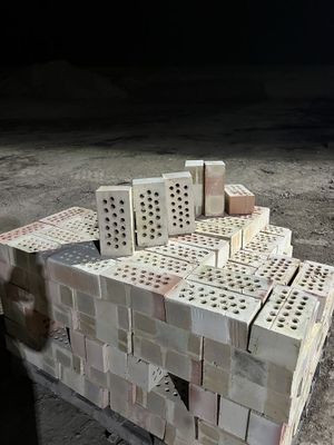 Termo g’isht sotiladi
