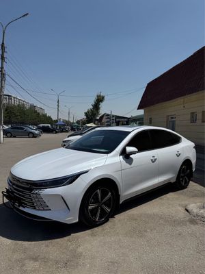 Byd chazor flagship full 2024