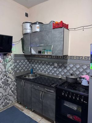 Сергли 3 метро бекати олдида 1 хона квартира ижарага берлади