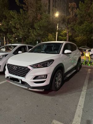 Hyundai Tucson 2020 срочно продам