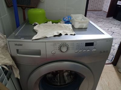 Haier avtomat kir moshina srochna sotiladi domdan kuchib ketlepti