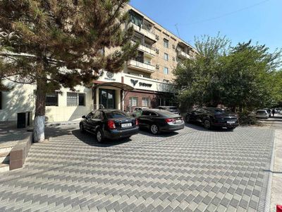 Продажа помещение 110м2 Ориентир: B&B, Французское посольство