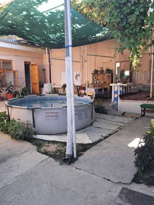 Карасу-6 ул.Кизилсув вдоль речки дом 6,5-сот 9-комн 220 м² фасад 38 м