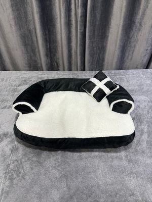Лежанка Домик для кошек и котят