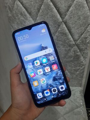 Redmi 10A почти новый в хорошем состоянии.