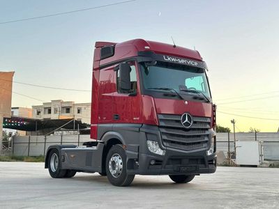 Срочно Продаётся тягач MERCEDES ACTROS.