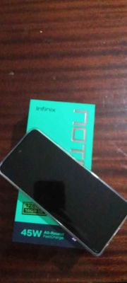 Infinix note 30. 8+8/128.