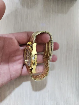 Soat sotilyapti zòr narxda