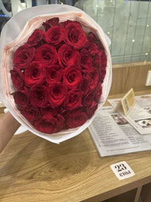 Цветы розы срочно свежие