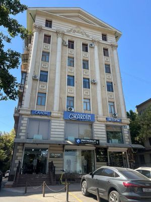 Аренда нежилое 1-Линия Ор: Дархан кафе 2012 Старт стадион 190 кв.м