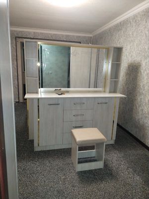 yotoqxona mebeli, telvizor, konditsioner