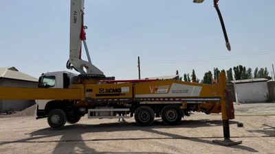 Betonnasos sotiladi srochna Shase Howo nasos xcmj