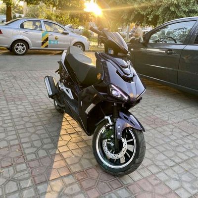 sukuter remont