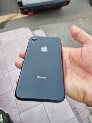 IPHONE XR srochno sotiladi obmen bor