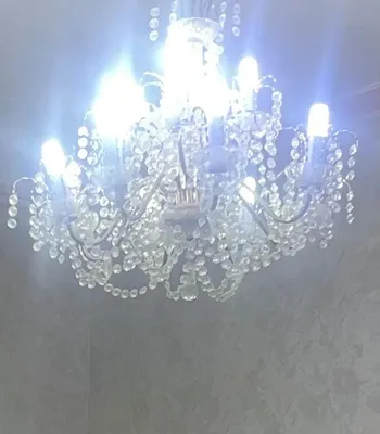 Люстра хрустальный 5та янги, 3та фойдаланилган.