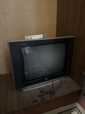 Телевизор LG super slim