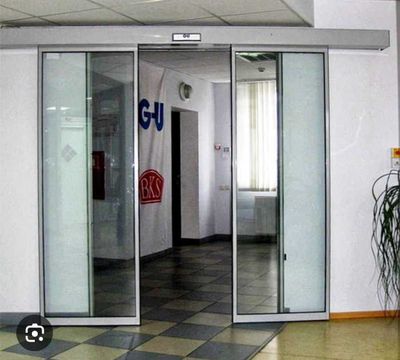 Ремонт Установка автоматических сенсорных дверей, Рольставни.