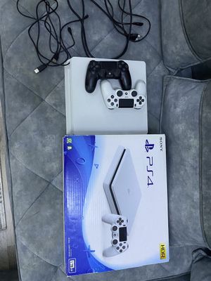 Playstation 4 1терабайт свой отличное состояние