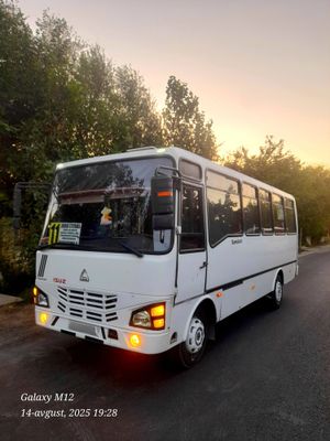 Isuzu avtobus sotiladi