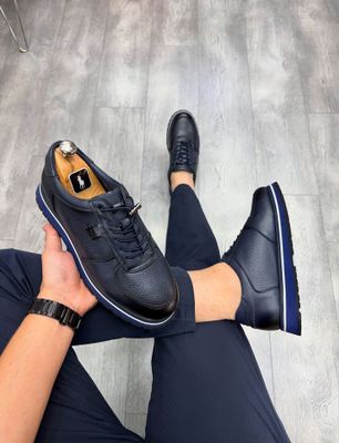 Polo brendidagi oyoq kiyim