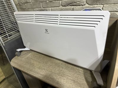 Electrolux 2 кВт конвекторный обогреватель