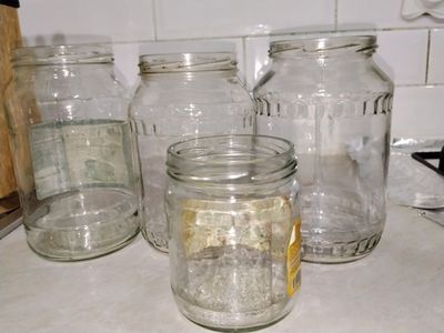 Продаются банки резьбовые